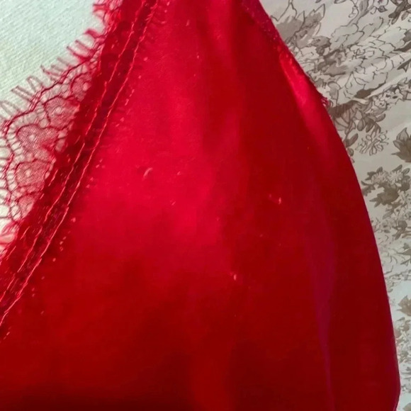 Victoria's Secret Red Slip Dress Lace Lingerie Size L - Picture 6 of 7